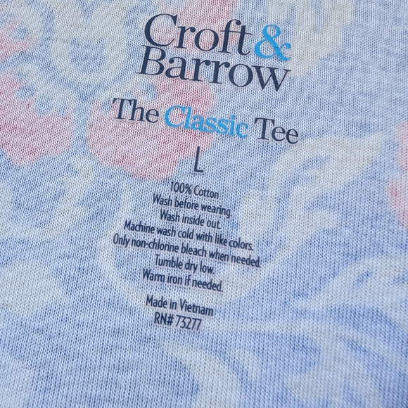 Croft & Barrow Essential Crewneck Tee Color: Blue Retro Floral, Size: LARGE EUC - Picture 3 of 8
